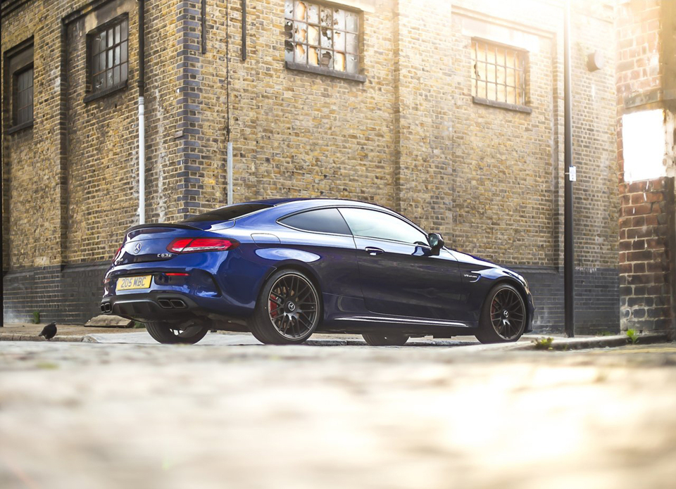 2017 벤츠 C63 AMG 쿠페 2017 Mercedes AMG C 63 Coupe - 자동차