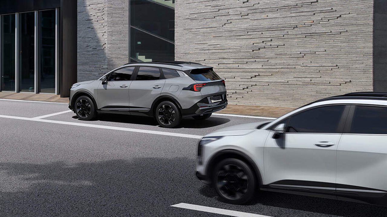 기아 스포티지 측면 디자인